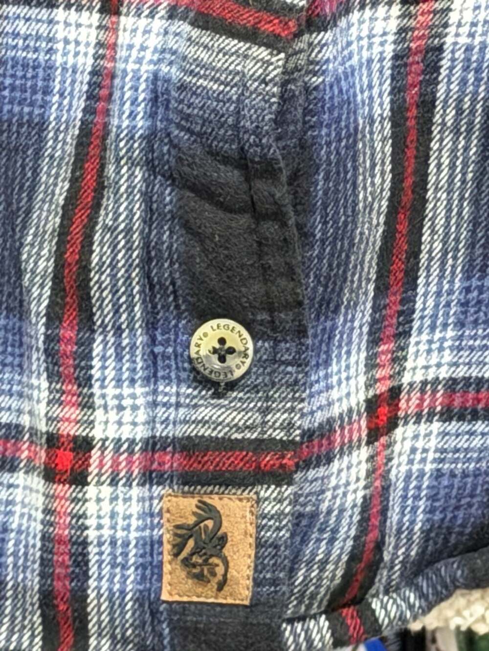 Legendary Whitetails Sherpa Lined Flannel Shirt Size M Blue Plaid - Picture 2 of 12